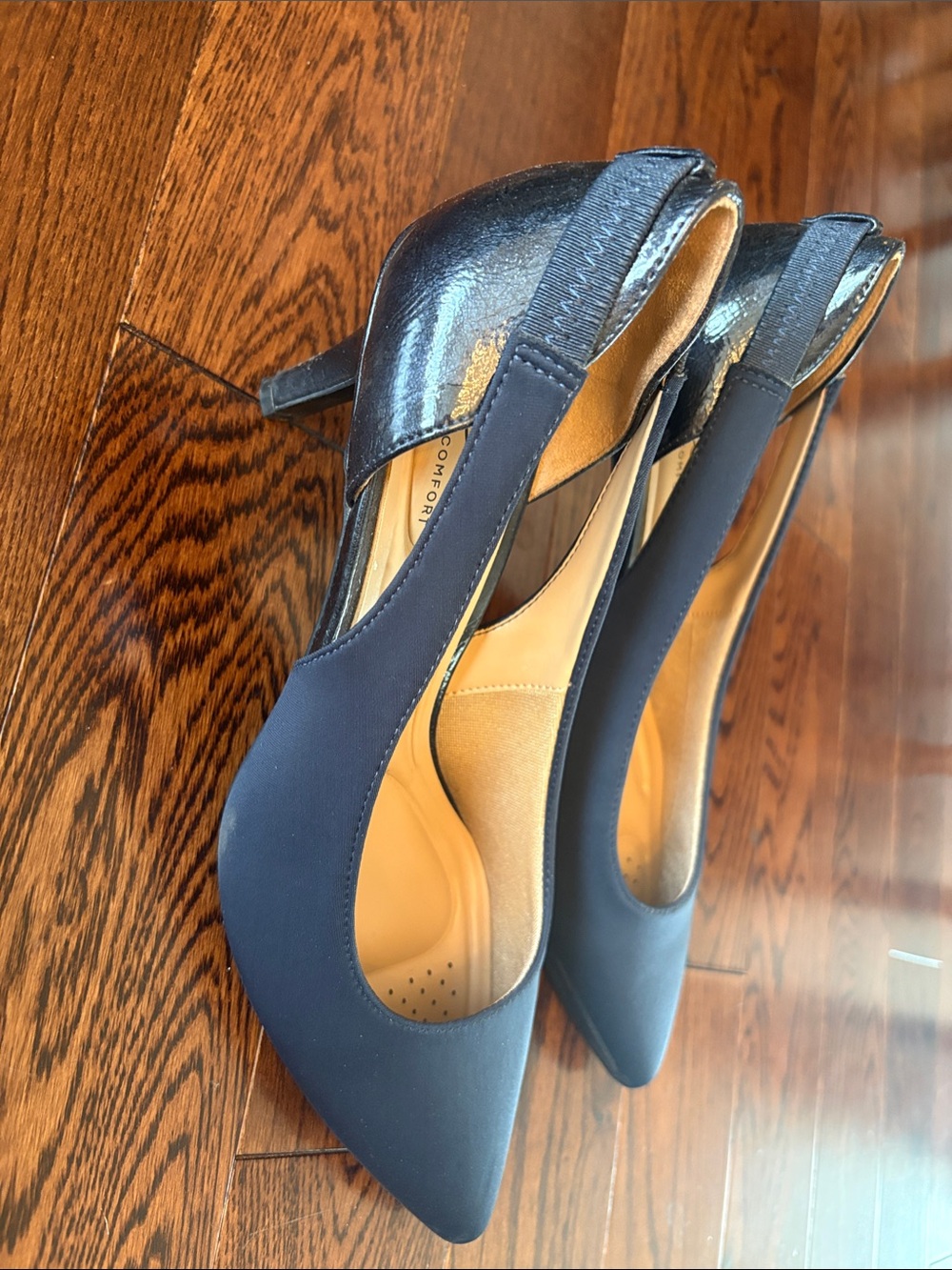 Abella Navy Pointed-Toe Slingback Heels